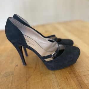 Guess Black suede stiletto heels, Size 8.5